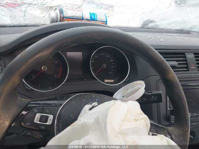 3VW1K7AJ0FM322414 Volkswagen Jetta 2.0l Trendline/2.0l Trendline+