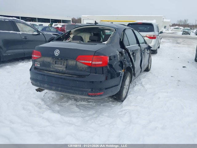 3VW1K7AJ0FM322414 Volkswagen Jetta 2.0l Trendline/2.0l Trendline+