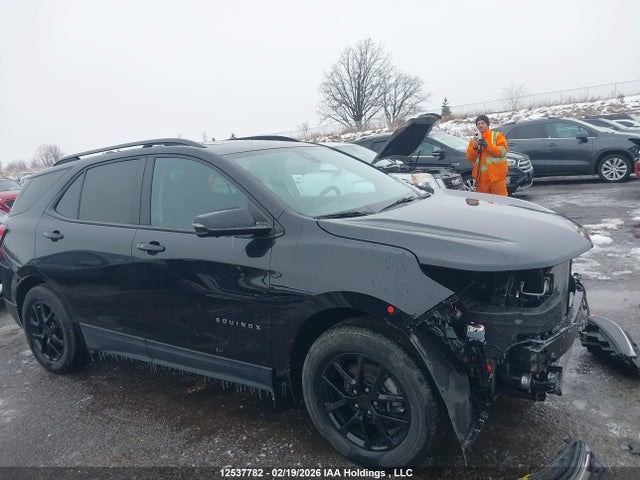 3GNAXUEV5NL283931 Chevrolet Equinox