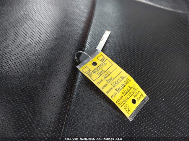 3GTU2NEJ9HG479021 GMC Sierra K1500 Slt