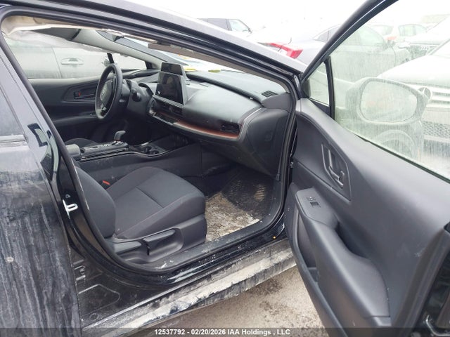 JTDACACU0T3065157 Toyota Prius Plug-in Hybrid Se