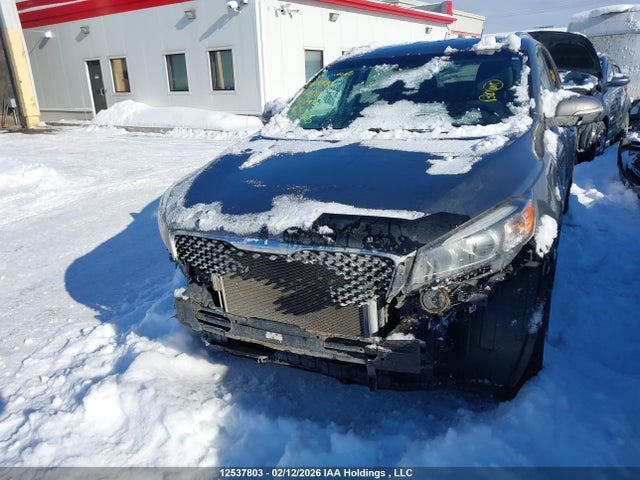 5XYPGDA57GG114819 KIA Sorento Lx/l