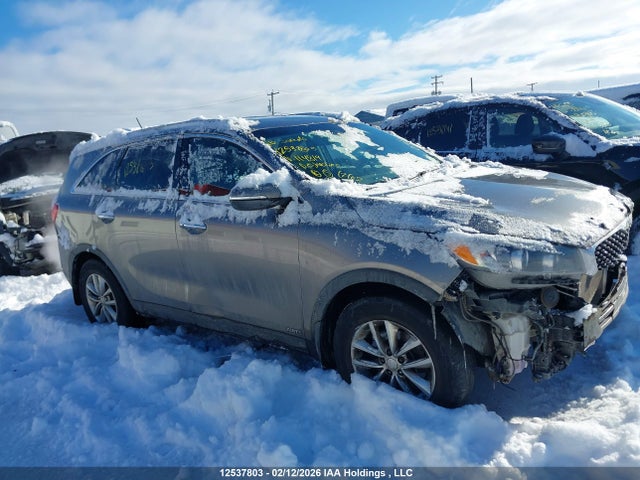 5XYPGDA57GG114819 KIA Sorento Lx/l