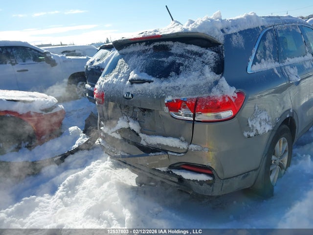 5XYPGDA57GG114819 KIA Sorento Lx/l