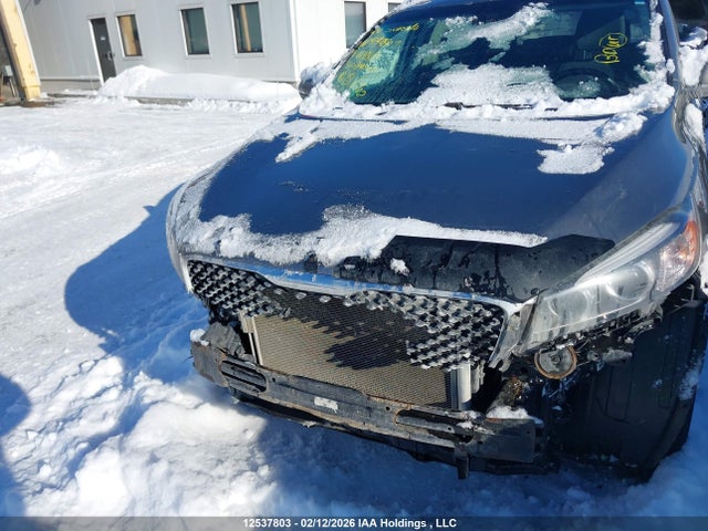 5XYPGDA57GG114819 KIA Sorento Lx/l