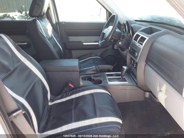12537825 :رقم المزاد ، 1D8GU58K07W511464 vin ، 2007 Dodge Nitro Slt مزاد بيع