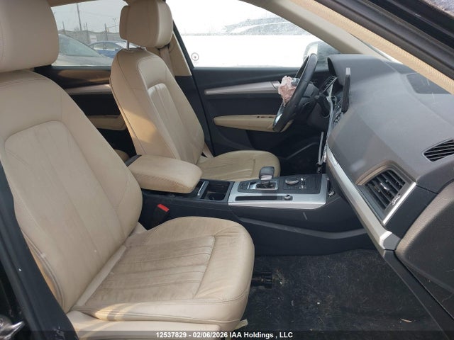 WA1ANAFY1J2120446 Audi Q5 PREMIUM