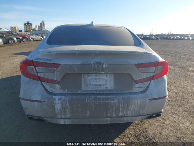 1HGCV1F33JA802772 Honda Accord Sport