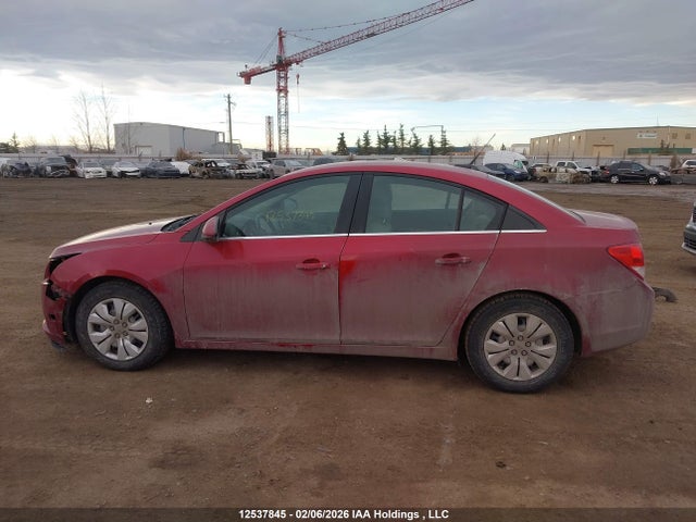 1G1PC5SB3E7232987 Chevrolet Cruze 1lt
