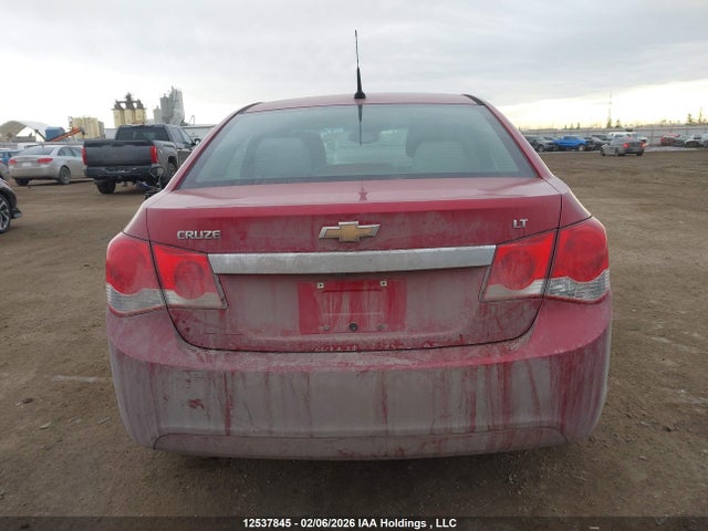 1G1PC5SB3E7232987 Chevrolet Cruze 1lt