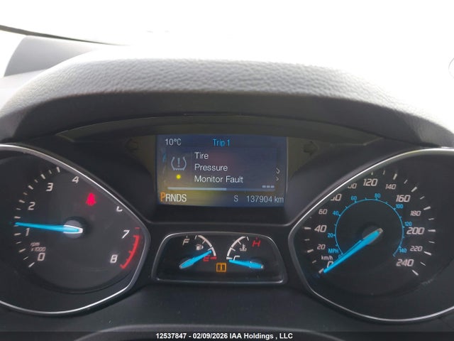 1FMCU9GX8FUB76493 Ford ESCAPE SE
