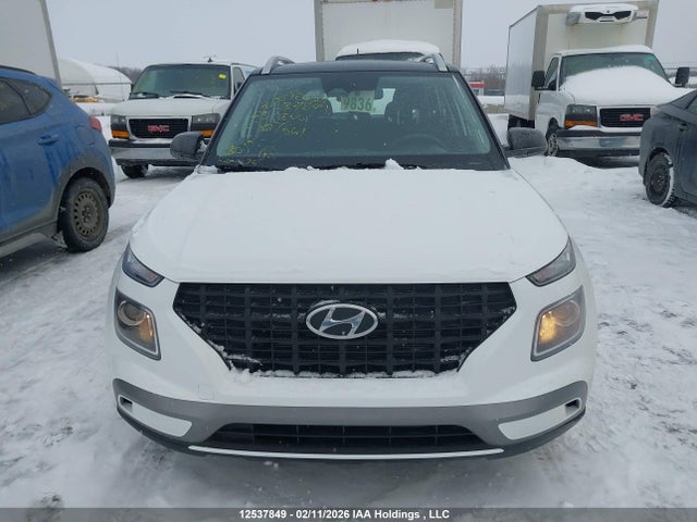 KMHRC8A37SU387661 Hyundai Venue Sel/limited