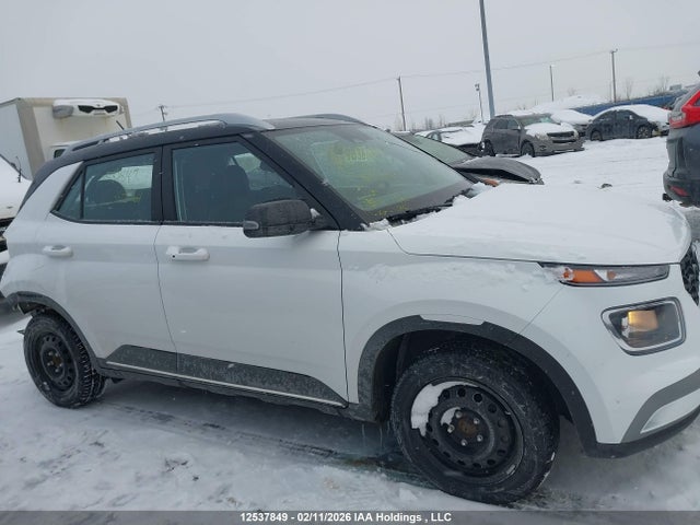 KMHRC8A37SU387661 Hyundai Venue Sel/limited