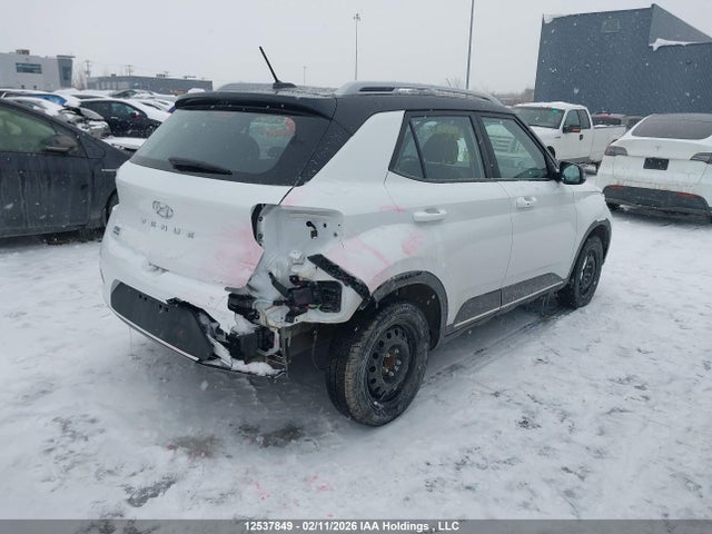 KMHRC8A37SU387661 Hyundai Venue Sel/limited
