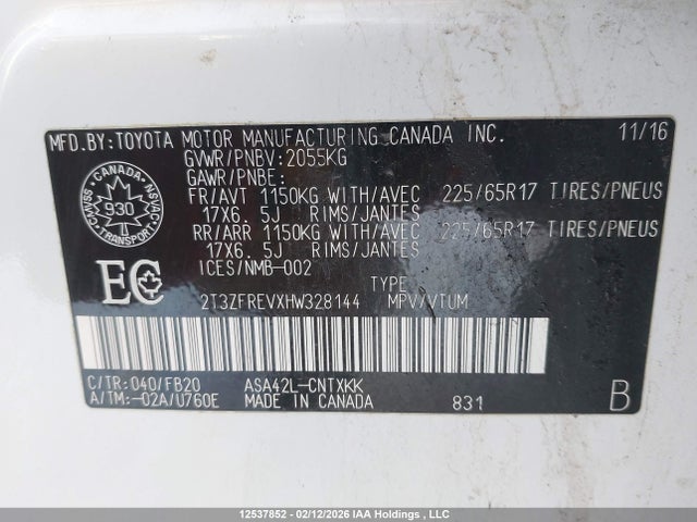 2T3ZFREVXHW328144 Toyota RAV4 LE