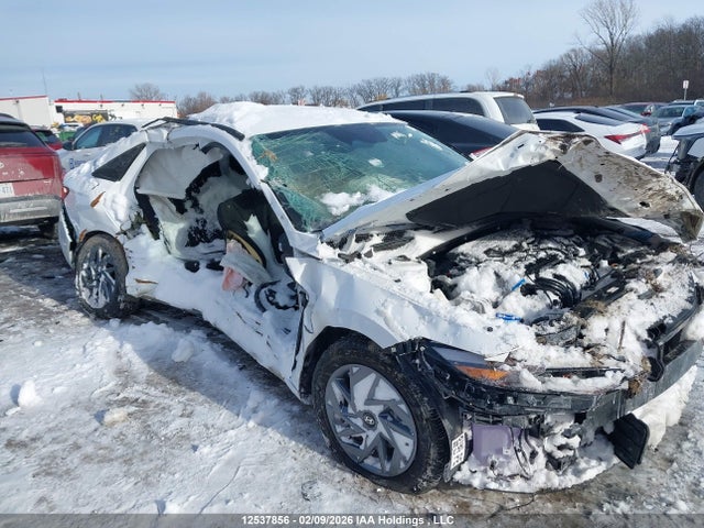 KMHLM4DG5SU003242 Hyundai Elantra Sel Sport
