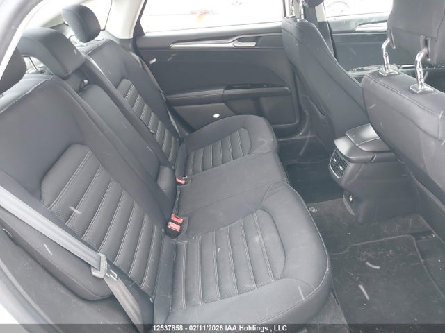 3FA6P0H77FR147938 Ford FUSION SE