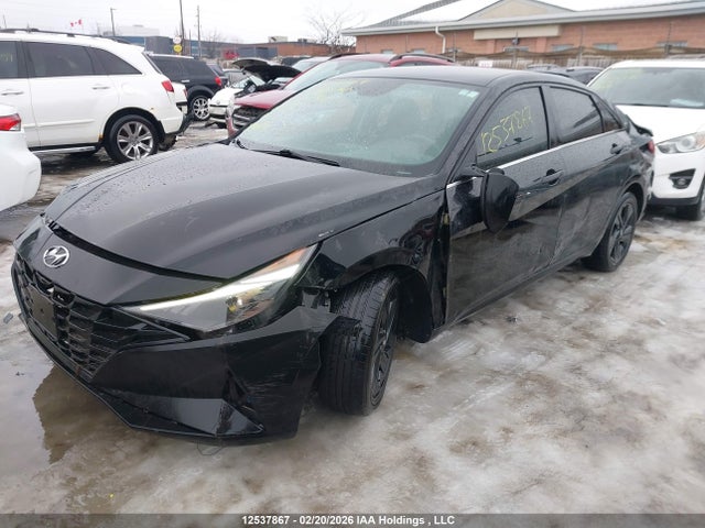 KMHLM4AGXNU353992 Hyundai Elantra Preferred Ivt