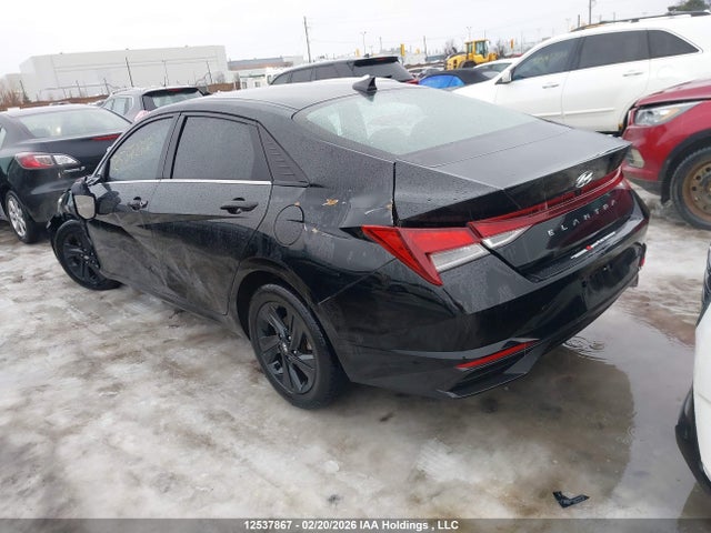 KMHLM4AGXNU353992 Hyundai Elantra Preferred Ivt