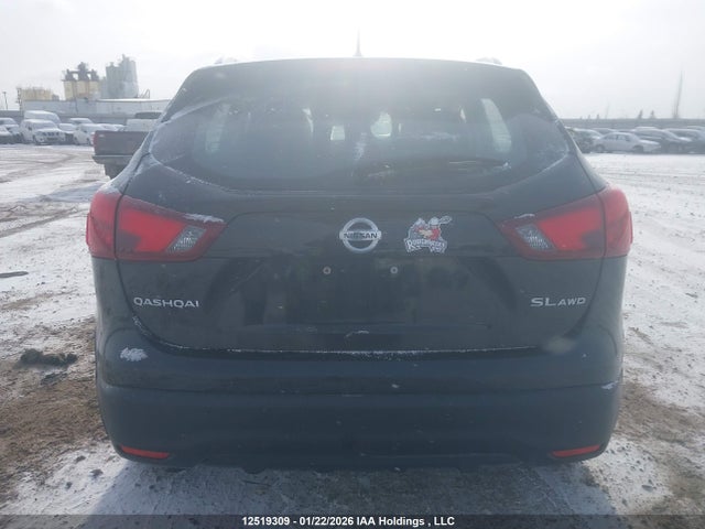 JN1BJ1CR9JW257598 Nissan Qashqai S/sl/sv
