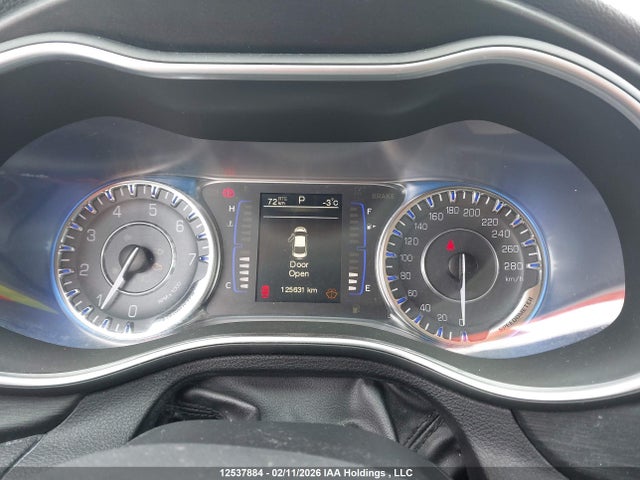 Chrysler 200 LX 2015 1C3CCCFB2FN735125 Image 7