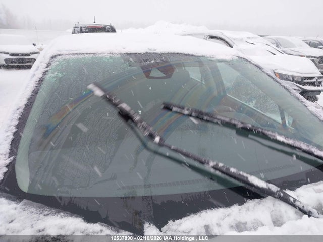 3N1CN8FV3RL840227 Nissan VERSA SR