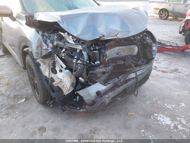 JN8BT3AB4RW285673 Nissan ROGUE S