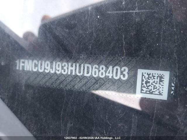 1FMCU9J93HUD68403 Ford Escape Titanium