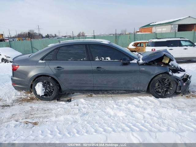 WAUFNAF42JA028175 Audi A4 Prestige