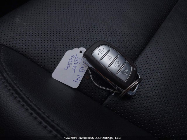 KM8J3CAL3LU097628 Hyundai Tucson Luxury