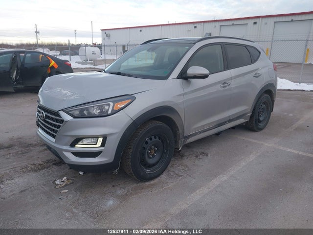 KM8J3CAL3LU097628 Hyundai Tucson Luxury