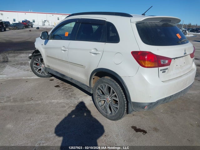 JA4AJ4AW0GZ611156 Mitsubishi Rvr Gt/se Limited Edition