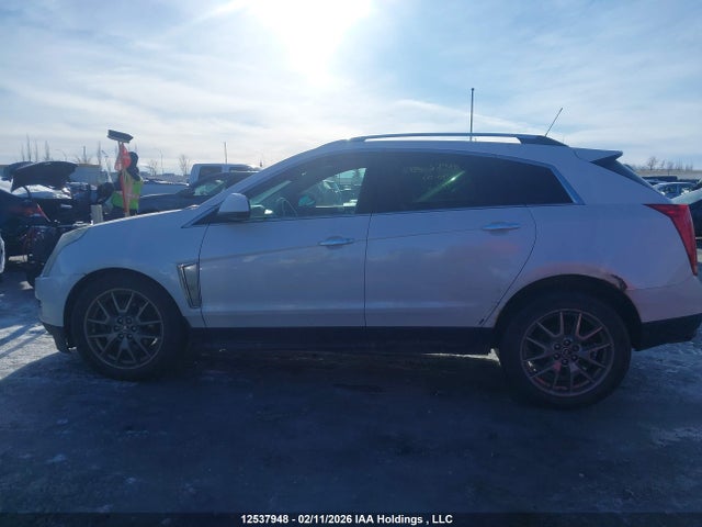 3GYFNGE30FS586668 Cadillac Srx Premium
