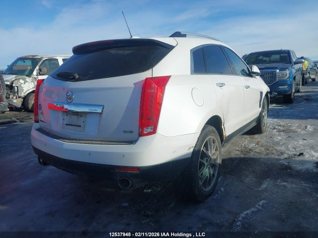 3GYFNGE30FS586668 Cadillac Srx Premium