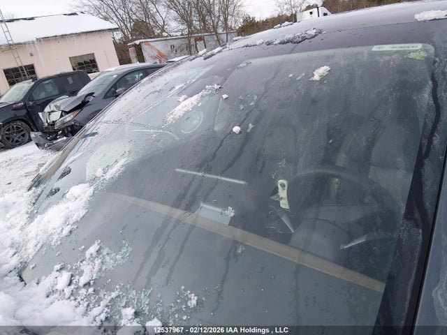 Tesla Model Y 2022 7SAYGDEF9NF375142 Image 16