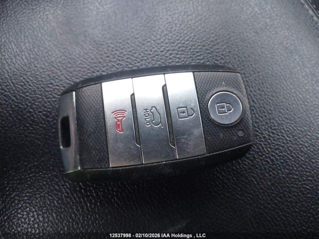 5XYPHDA57HG232660 KIA Sorento 3.3l Ex/3.3l Ex+