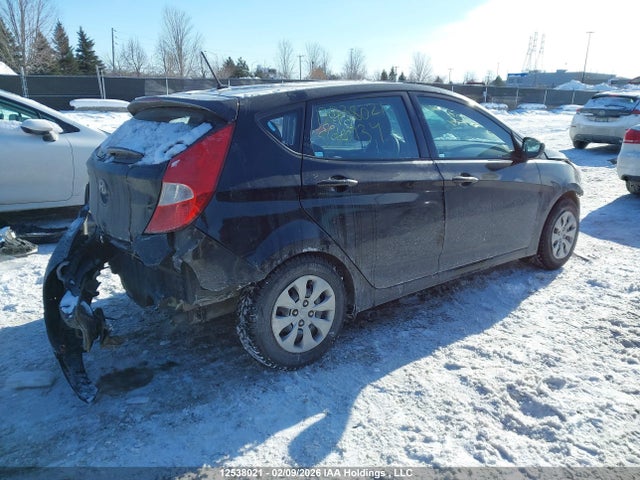 KMHCT5AE8GU286934 Hyundai Accent