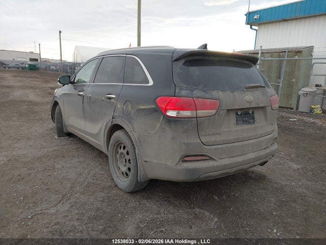 5XYPGDA5XJG370573 KIA Sorento Lx/l