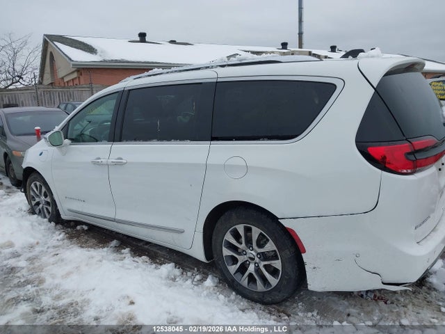 Chrysler Pacifica Plug-in Hybrid Pinnacle 2024 2C4RC1N76RR115425 Image 13