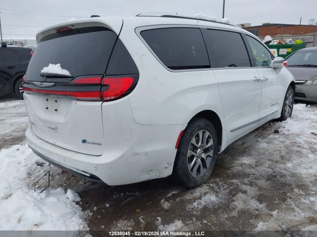 Chrysler Pacifica Plug-in Hybrid Pinnacle 2024 2C4RC1N76RR115425 Image 4