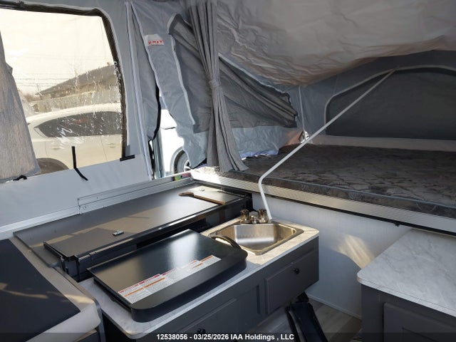 Продаж на аукціоні авто 2025 Forest River Rockwood, vin: 4X4CFM714SD321059, номер лоту: 12538056