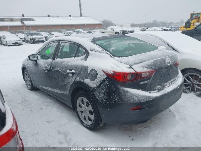 3MZBN1U75JM242429 Mazda 3 SPORT