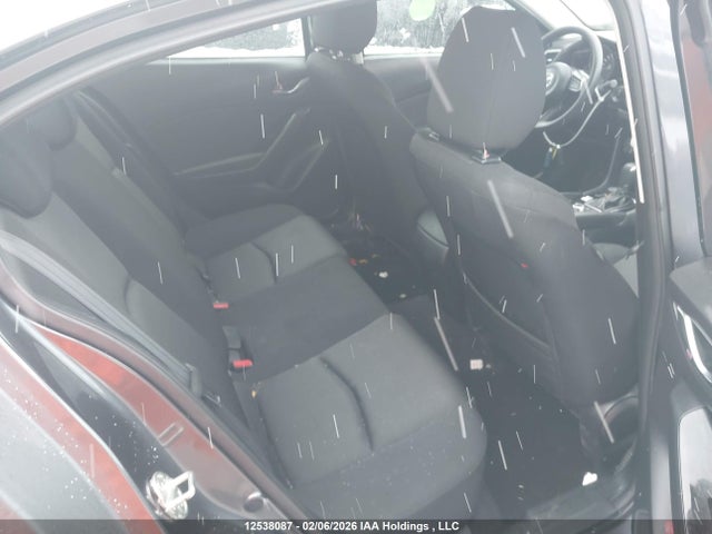 3MZBN1U75JM242429 Mazda 3 SPORT