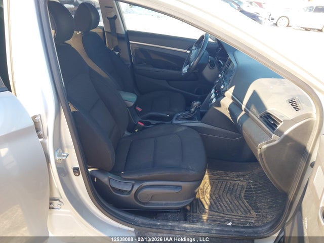 KMHD84LF5LU929711 Hyundai Elantra Preferred With Sun And Safety Package Auto Ivt