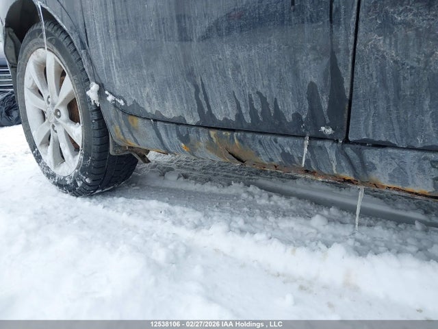 3N1CE2CP4EL362607 Nissan Versa
