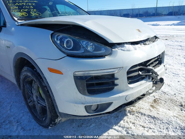 WP1AE2A29HLA69182 Porsche Cayenne