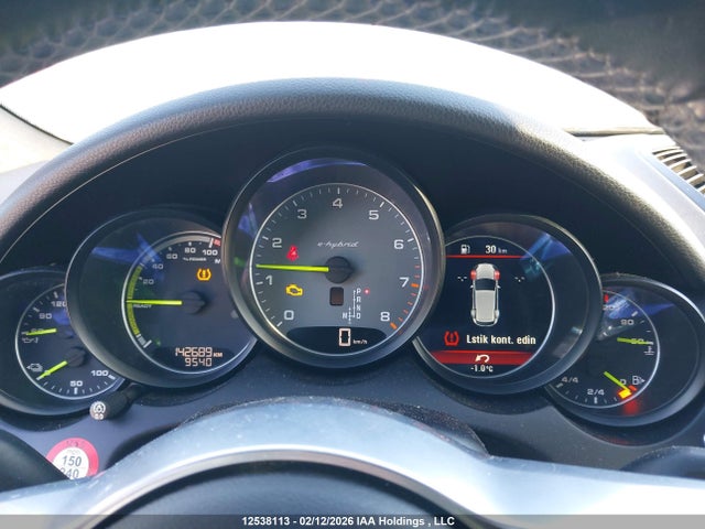 WP1AE2A29HLA69182 Porsche Cayenne