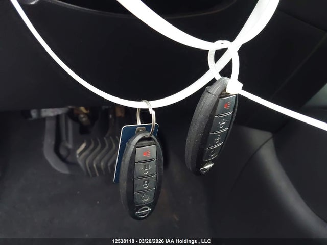 5N1AT2MV0LC819781 Nissan Rogue S/sl/sv