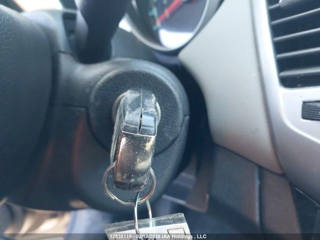 1G1PL5SH8E7152833 Chevrolet CRUZE LS