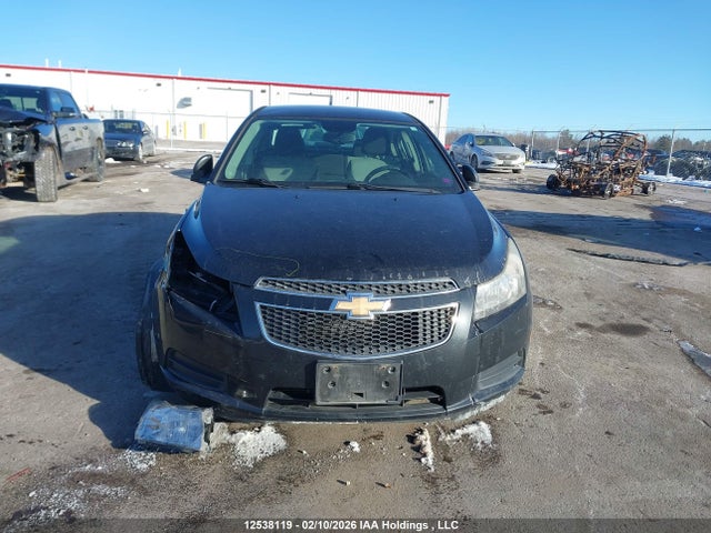 1G1PL5SH8E7152833 Chevrolet CRUZE LS